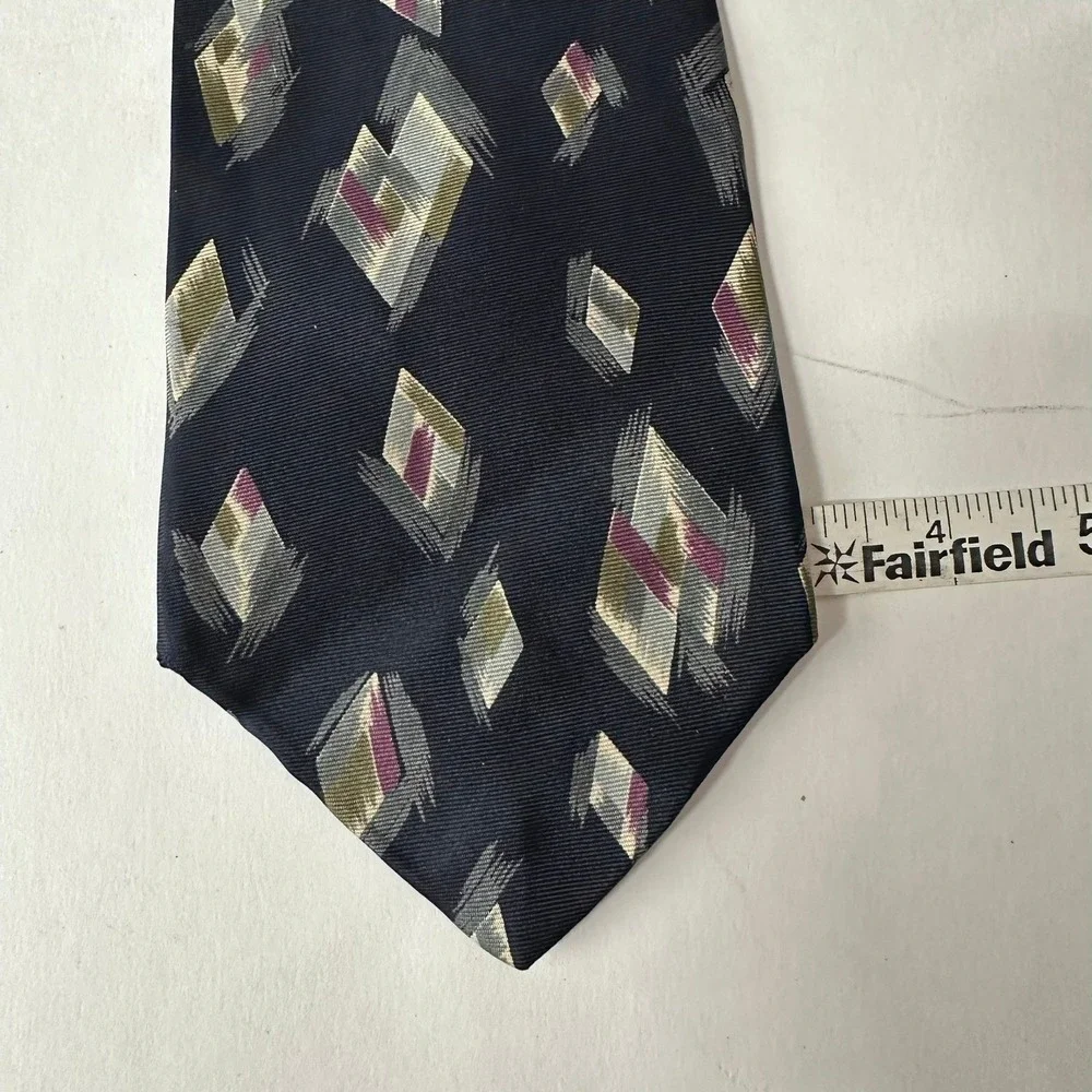 Surrey Mens Silk Necktie Tie Navy Blue Geometric Diamond Print Made in USA